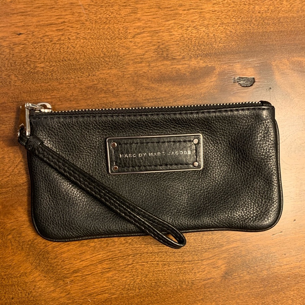 Marc by Marc Jacobs wristlet